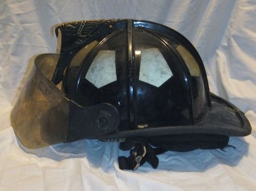 Bullard UST Fire Helmet