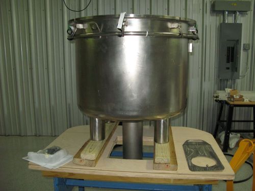 316 Stainless steel vat converted to a hopper for a rinser