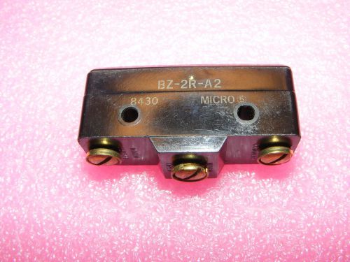 ONE NEW OLD STOCK MICRO SWITCH BZ-2R-A2 LIMIT SWITCH