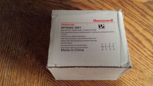 Honeywell DP3040C5001 208 or 240 Vac, 3 Pole PowerPro Definite Purpose Contact
