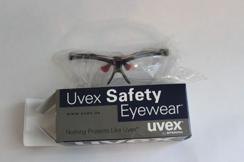 UVEX BY SPERIAN S3300 Safety Glasses, Clear, Scratch-Resistant