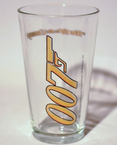 James Bond 007 The World&#039;s is Not Enough Drinking Glass 1999 United Artist Corp.