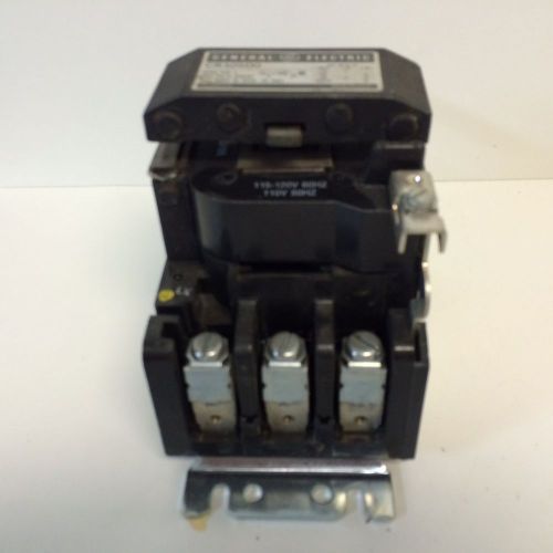 GENERAL ELECTRIC 8000 SER. MOTOR CONTROL STARTER CONTACTOR CR305D0 SIZE-2