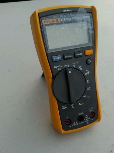 Fluke 117 multimeter voltalert true rms meter for sale