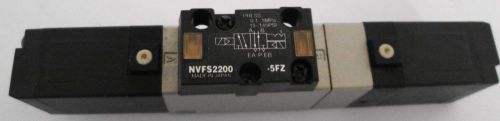 SMC NVFS2200-5FZ Solenoid Valve 21-26VDC