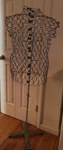 Vintage Dritz &#034;My Double&#034; Adjustable Wire Mesh Dress Form &amp; Stand Model A