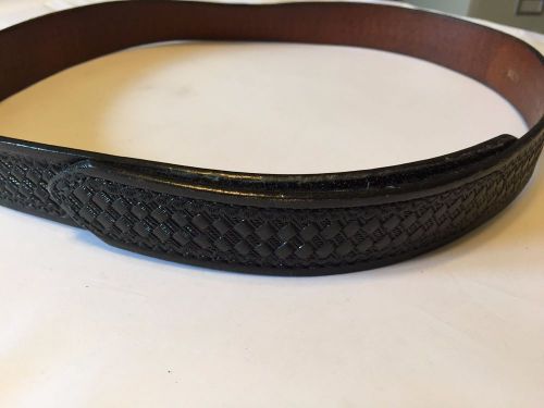 Don Hume Model B125 Black Basket Weave Belt Size 38 1 1/2&#034; Velcro belt closer