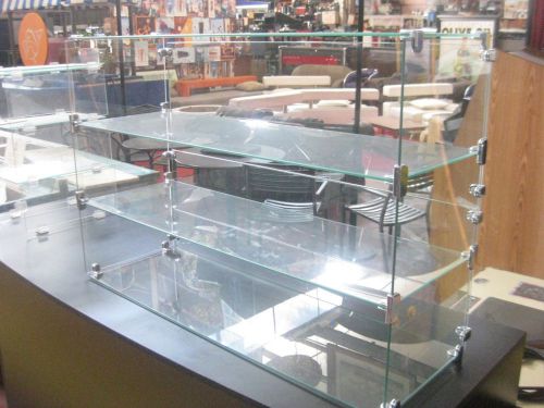 Frameless Glass Countertop Display