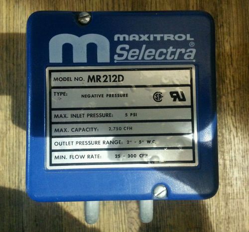 MAXITROL SELECTRA MR212D 1 1/4&#034; NPT 2750 CFH NEGATIVE PRESSURE REGULATOR VALVE