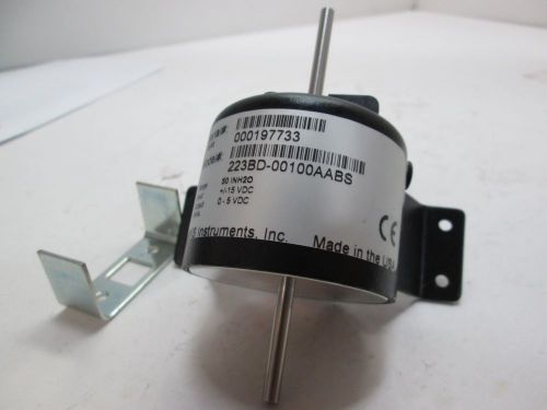 MKS 223BD Baratron Pressure Transducer, Input 15VDC, Output 0-5VDC, 50inH2O