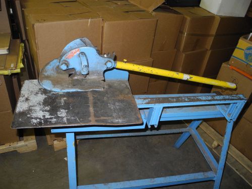 Excellent Beverly B-3 Throatless Shear with stand.  Ready to use! B3