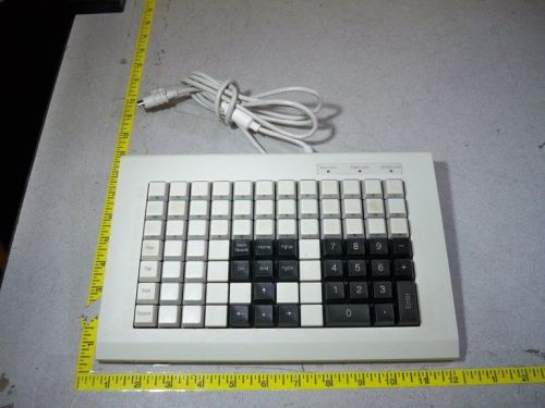 Preh Commander M84 WX C1N01 90311-084/000 PS/2 Keyboard Tested &amp; Working