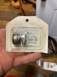 NEW BELL &amp; GOSSETT / ITT # 118680 SEAL KIT