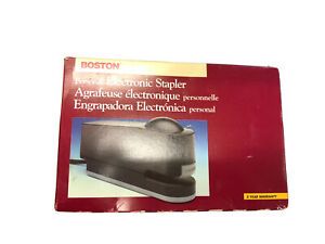 Boston Vintage Personal Electronic Stapler Black Model 73101 New in Box 20 Sheet