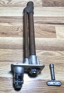 Woodford Model 67P-CH Wall Hydrant 3/4” NPT Inlet w/ Loose Key