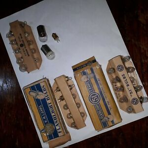 Vintage Miniature  flashlight   Bulbs  lot