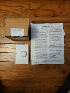 Johnson Controls BACnet Network Sensor W/ Phone Jack &amp; 3% Humidity NS-BHN7001-0