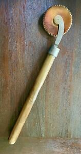 BOOKBINDING ROLL ROLLER BRASS WHEEL hand Tool - Antique Vintage