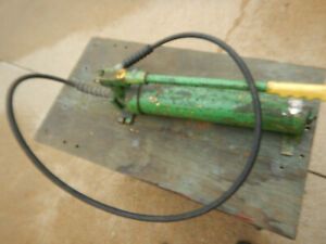 ENERPAC P-80 HYDRAULIC HAND PUMP