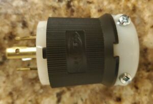 NEW HUBBELL/LEVITON 2711 TWIST-LOCK PLUG 30A/AMP 125/250V No Box