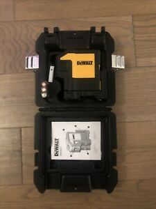 NEW Dewalt DW0851 Self Leveling Spot Beams and Horizontal Line 5 DOT RED LASER