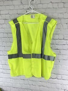 Class 2 Mesh High Visibility Safety Vest, ANSI / ISEA 107-2015 - (V2CL2MLZ)