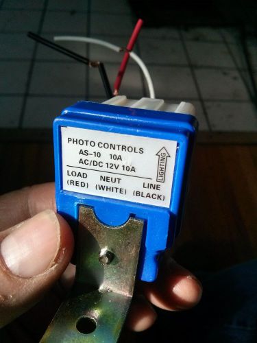 Photocell / Photoswitch Sensor AC DC 12V 10A Auto On Off Switch New