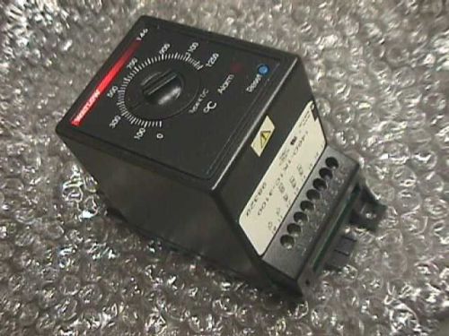 Watlow 146D-1K1C-3100, Type:  K, temperature controller