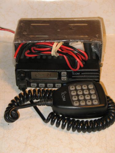 Icom IC-F121 128ch VHF Mobile Radio w/DTMF Mic Bracket, Power Cord &amp; Software