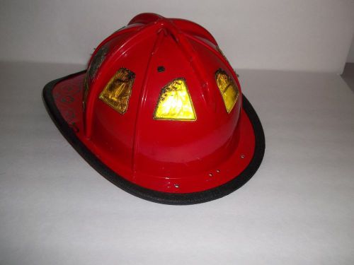 Cairns 1010 Fire fighter helment *SHELL ONLY NO LINER* USED SUPLUS *RED