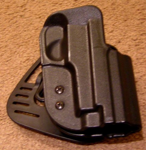 Uncle Mike&#039;s Holster 5424-1 for Sig 225, 245, 228, 229. Open Top LE