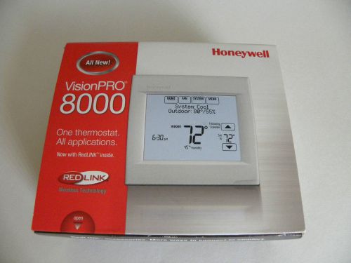 Honeywell Vision Pro 8000 New  In box th8320r1003