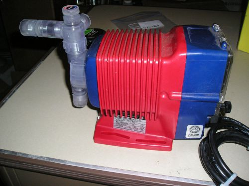 Chemical dosing metering pump iwaki walchem for sale