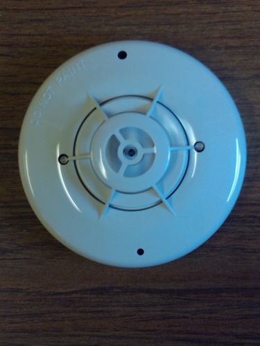 Fire Alarm Heat Detector Head, 24 VDC, 190 Degree Fixed/ROR. Hochiki #DCD-190.