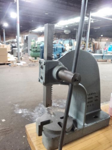 Famco no. 2  2 ton arbor press 2 ton punch press dake 2 ton shop press famco for sale