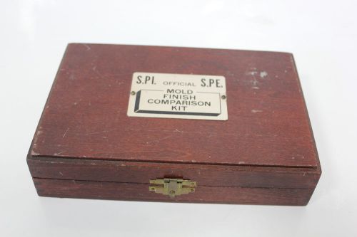 OFFICIAL SPI SPE MOLD FINISH COMPARISON KIT IN WOOD CASE (S8-2-80F)