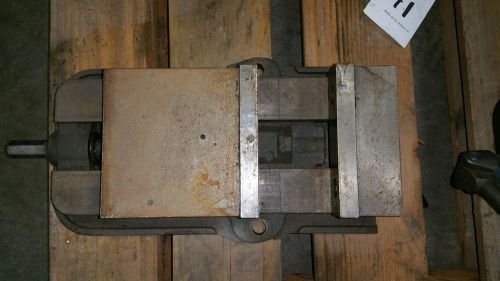 Used d60 cnc mill vise (no handle) for sale