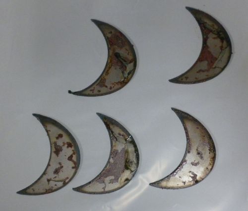 Lot of 5 Crescent Moons 3 In Rusty Metal Vintage Craft Stencil Ornament Magnet