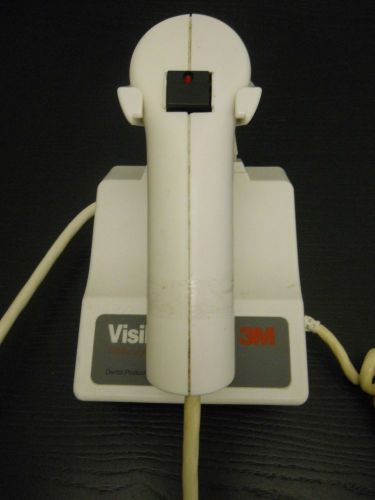 3M Visilux 2 Visible Light Curing Light Model:5520AA Used Dental Equipment