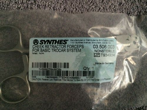 Synthes Cheek Retractor Forceps 03.506.003