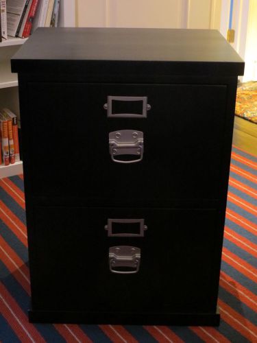 Pottery barn bedford 2-drawer filing cabinet end table – black for sale