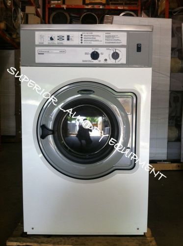Wascomat Washer W630 OPL 220V/3PH White Reconditioned