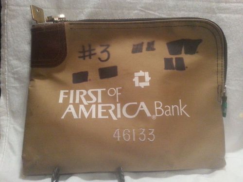 LOCKING MONEY BAG FIRST OF AMERICA BANK WITH (2) KEYS RIFKIN/ARGO 7 LOCK