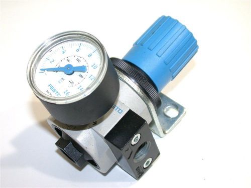 FESTO AIR 1/4&#034; REGULATOR LR-1/4-D-MINI-N