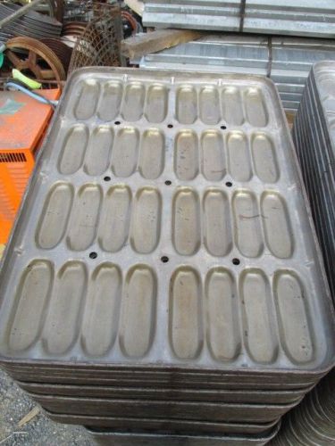 Lot of 6 non-stick hot dog bun/cookie/muffin top baking sheets 32 slot for sale