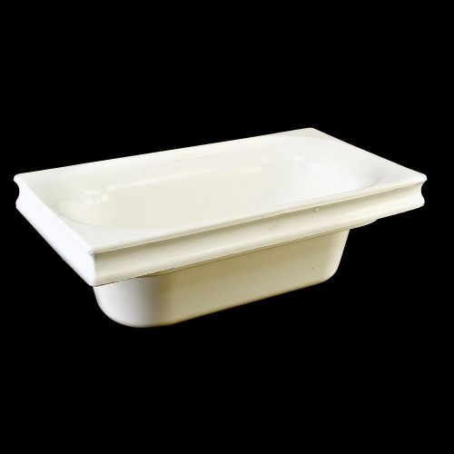 Professional Bakeware Company White 3 Qt. Silicone Pan 460