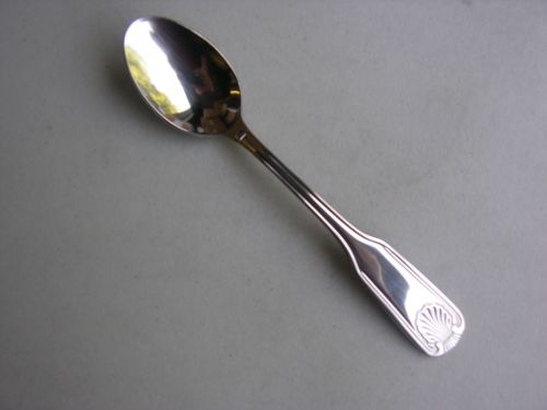 12 TEASPOONS SHELL EX-HEAVY WEIGHT 18/0 S/S FREE SHIPPING US ONLY