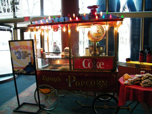 Topsyt&#039;s popcorn wagon