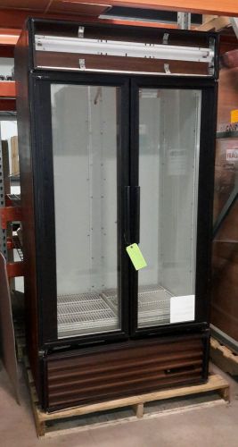 Used True GDM-35 Commercial Glass Door Merchandiser