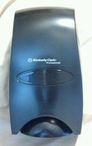 Kimberly-Clark Professional, OnePak, 800 ml Skin Care Dispenser  (91180}